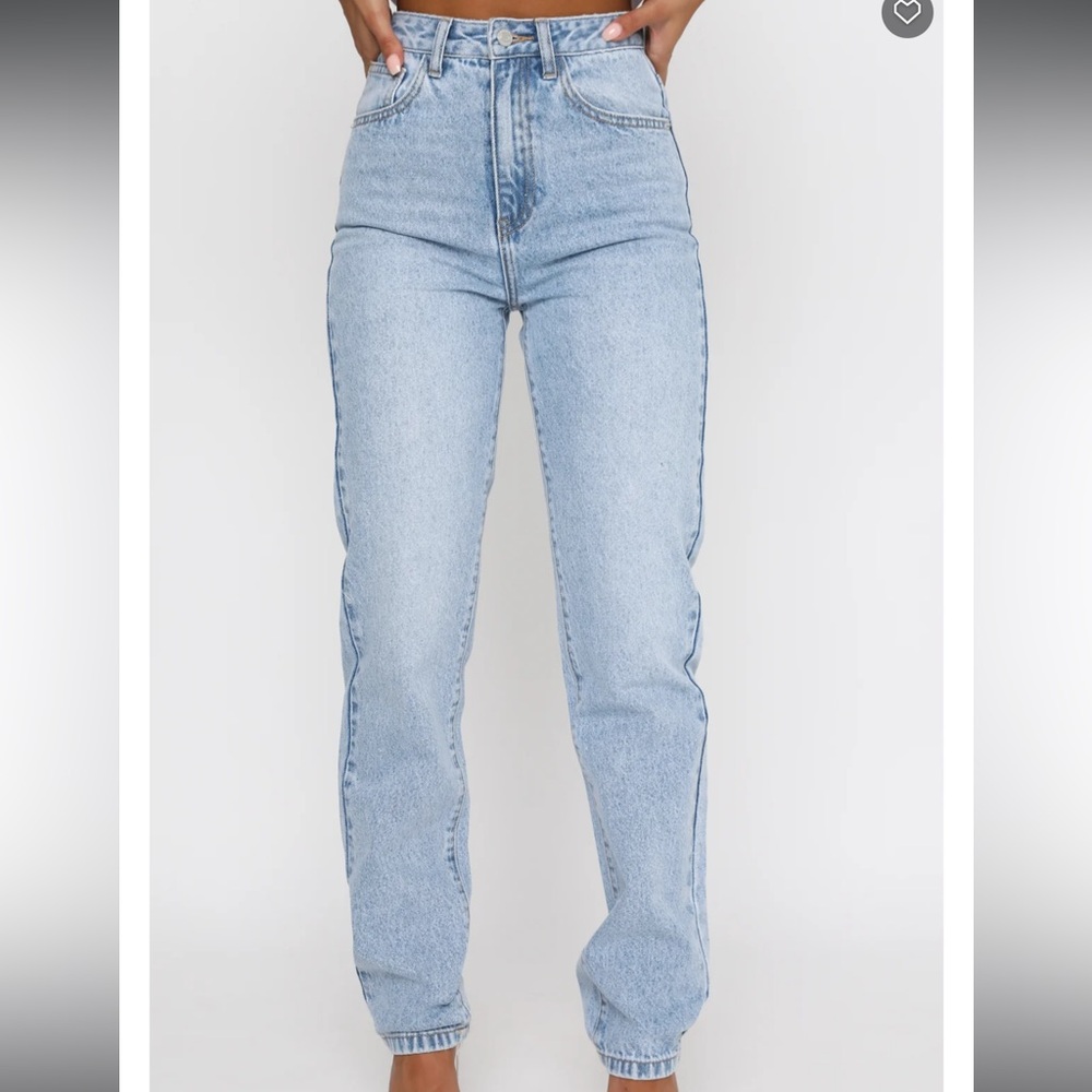 White Fox: Who's That Girl Straight Leg Denim Jeans, Washed Blue, Medium